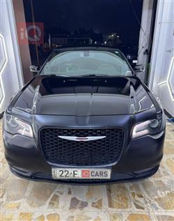 کرایسلەر 300